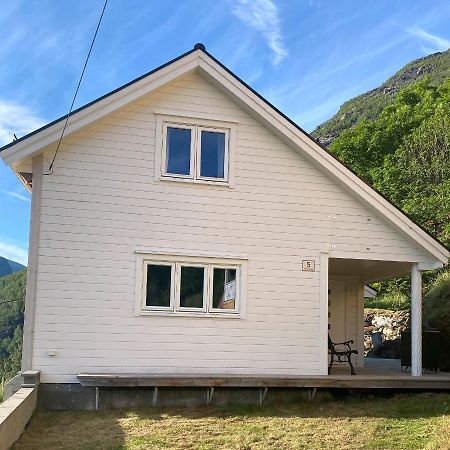 Indreli Feriehus Flam Bagian luar foto